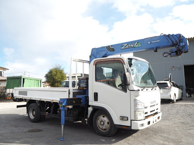 いすゞエルフクレーン4段小型（2t・3t）[写真03]