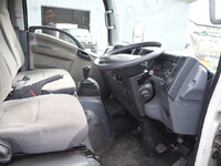 いすゞエルフクレーン4段小型（2t・3t）[写真35]