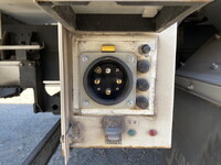 三菱ふそうキャンター冷凍車（冷蔵車）小型（2t・3t）[写真21]