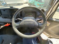 三菱ふそうキャンター冷凍車（冷蔵車）小型（2t・3t）[写真40]