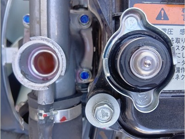 三菱ふそうファイターコンテナ専用車中型（4t）[写真19]