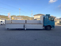 三菱ふそうファイターアルミブロック増トン（6t・8t）[写真09]