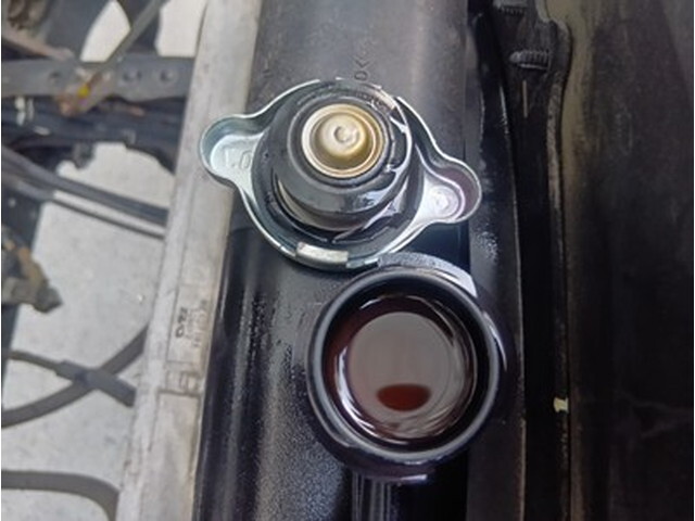 三菱ふそうファイター冷凍車（冷蔵車）中型（4t）[写真21]