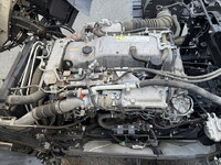 いすゞギガアルミウイング大型（10t）[写真22]