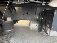 いすゞギガアルミウイング大型（10t）[写真29]