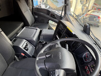 いすゞギガアルミウイング大型（10t）[写真34]