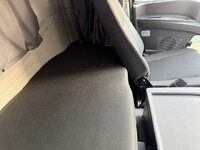 いすゞギガアルミウイング大型（10t）[写真40]