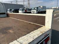 日野デュトロ平ボディ小型（2t・3t）[写真11]