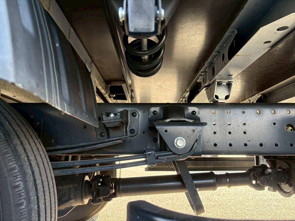 日野デュトロ平ボディ小型（2t・3t）[写真14]