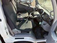 日野デュトロ平ボディ小型（2t・3t）[写真20]