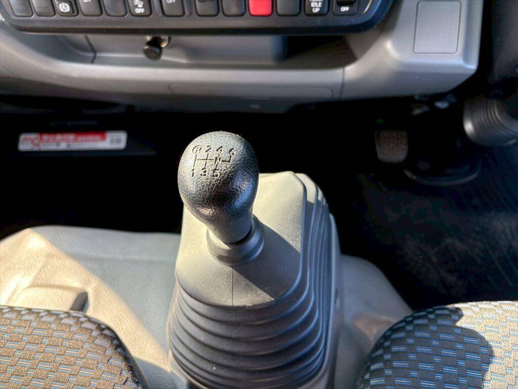 日野デュトロ平ボディ小型（2t・3t）[写真21]