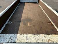 日野デュトロ平ボディ小型（2t・3t）[写真09]