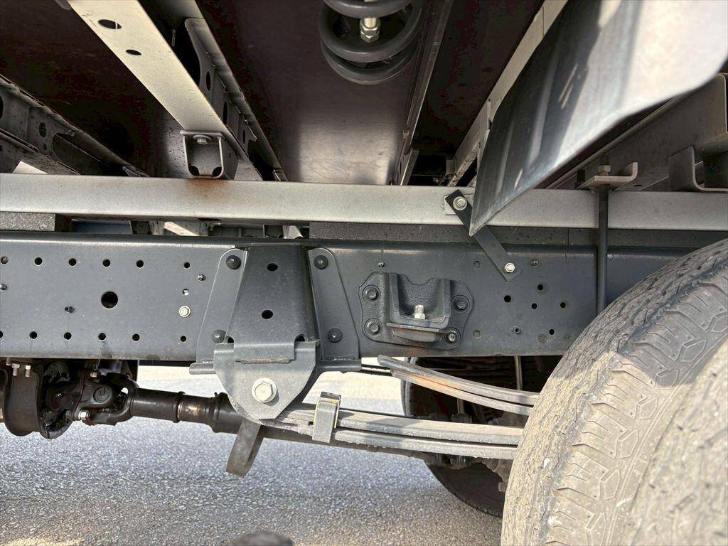 日野デュトロ平ボディ小型（2t・3t）[写真13]