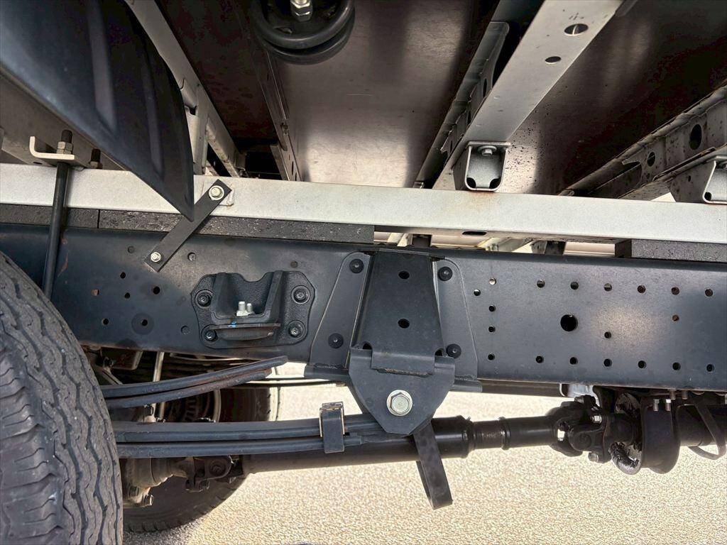 日野デュトロ平ボディ小型（2t・3t）[写真14]