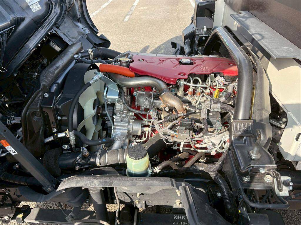 日野デュトロ平ボディ小型（2t・3t）[写真16]