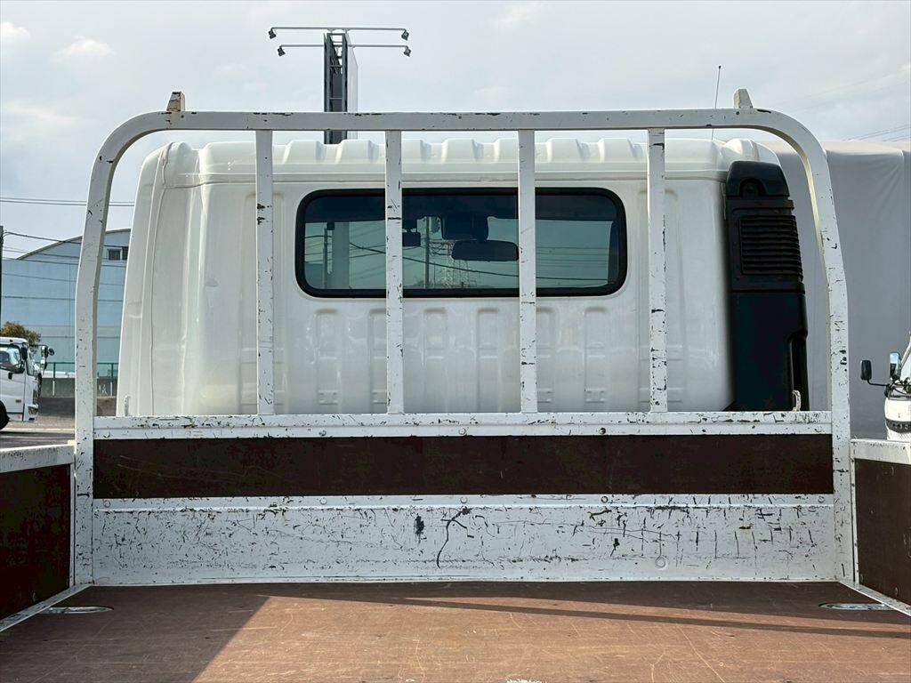 日野デュトロ平ボディ小型（2t・3t）[写真07]