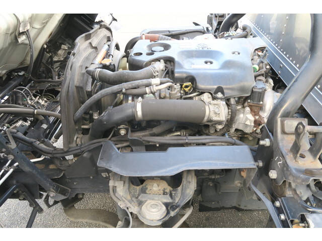 いすゞエルフアルミバン小型（2t・3t）[写真26]