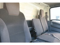 いすゞエルフアルミバン小型（2t・3t）[写真31]