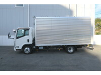 いすゞエルフアルミバン小型（2t・3t）[写真07]