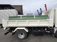 日野デュトロローダーダンプ小型（2t・3t）[写真07]