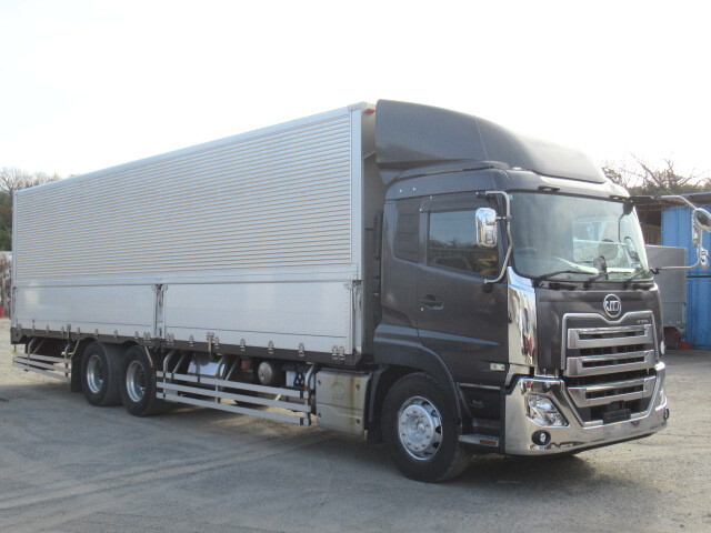 中古クオンアルミウイング