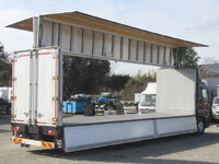 UDトラックスクオンアルミウイング大型（10t）[写真05]