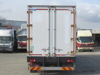 UDトラックスクオンアルミウイング大型（10t）[写真06]