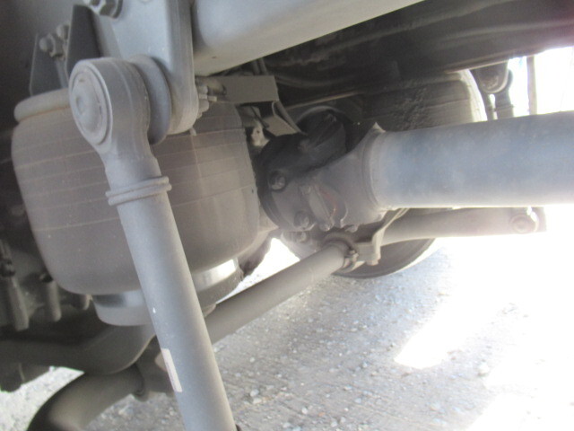 三菱ふそうスーパーグレート冷凍車（冷蔵車）大型（10t）[写真22]