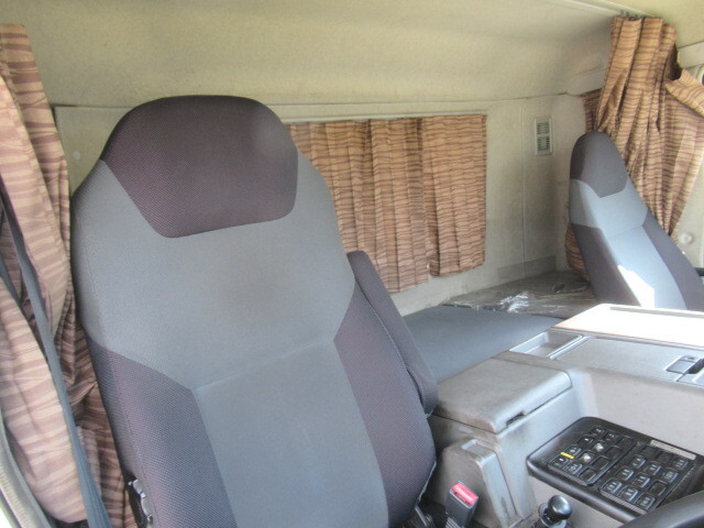 三菱ふそうスーパーグレート冷凍車（冷蔵車）大型（10t）[写真27]