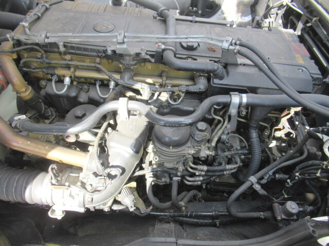 三菱ふそうスーパーグレート冷凍車（冷蔵車）大型（10t）[写真35]