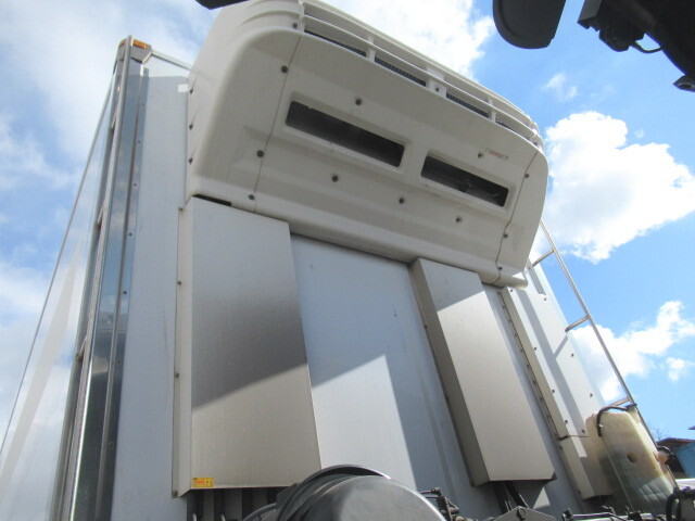 三菱ふそうスーパーグレート冷凍車（冷蔵車）大型（10t）[写真38]