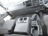 いすゞフォワードアルミブロック中型（4t）[写真28]