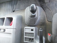 いすゞフォワードアルミブロック中型（4t）[写真32]