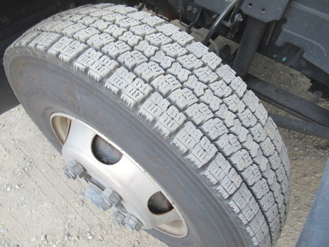 いすゞフォワードアルミブロック中型（4t）[写真37]