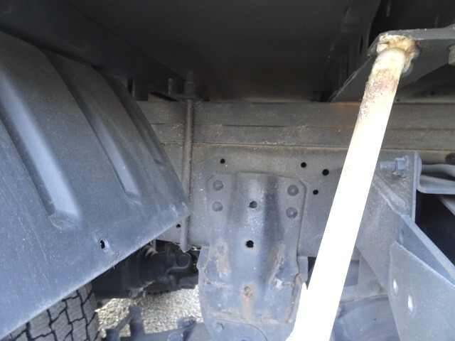 日野デュトロ平ボディ小型（2t・3t）[写真21]