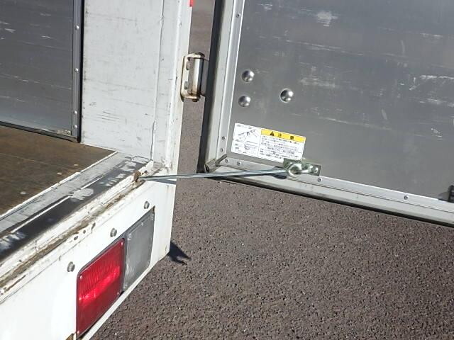 日野レンジャーアルミウイング中型（4t）[写真15]