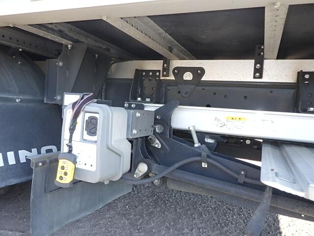 日野レンジャーアルミウイング中型（4t）[写真18]