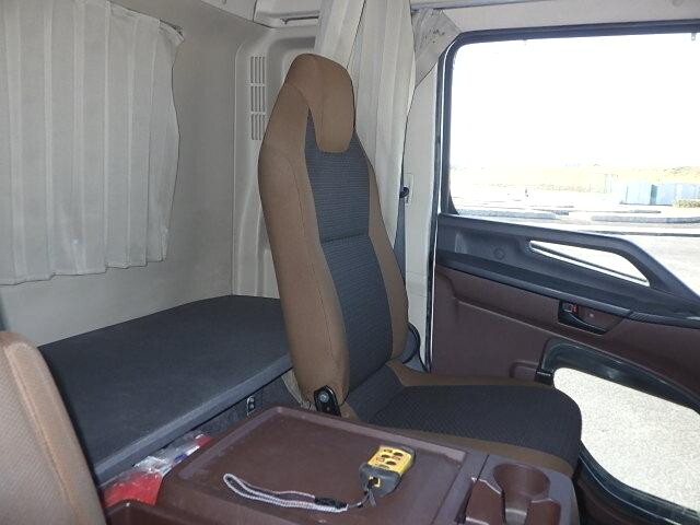 日野レンジャーアルミウイング中型（4t）[写真24]