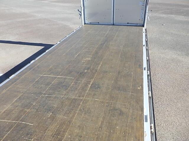 日野レンジャーアルミウイング中型（4t）[写真08]