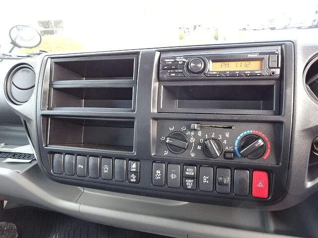 日野デュトロセーフティローダー小型（2t・3t）[写真36]