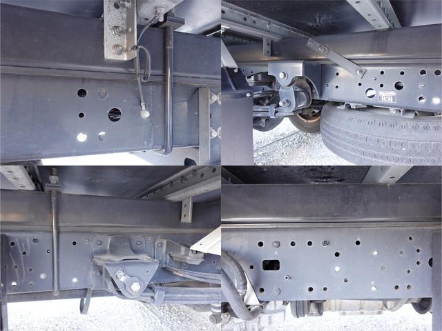 日野デュトロパネルバン小型（2t・3t）[写真16]