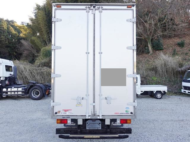 日野デュトロパネルバン小型（2t・3t）[写真02]