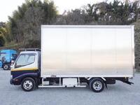 日野デュトロパネルバン小型（2t・3t）[写真09]