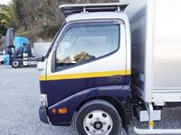 日野デュトロパネルバン小型（2t・3t）[写真10]