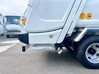 三菱ふそうキャンターパッカー車（塵芥車）小型（2t・3t）[写真34]