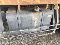 いすゞギガセルフローダー大型（10t）[写真15]