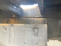 いすゞギガセルフローダー大型（10t）[写真18]