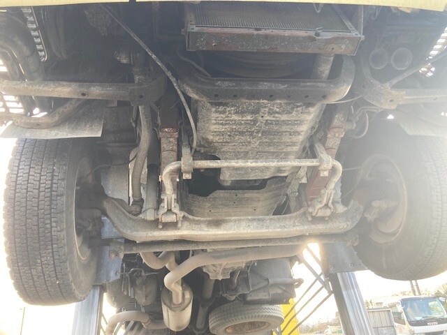 いすゞギガセルフローダー大型（10t）[写真28]