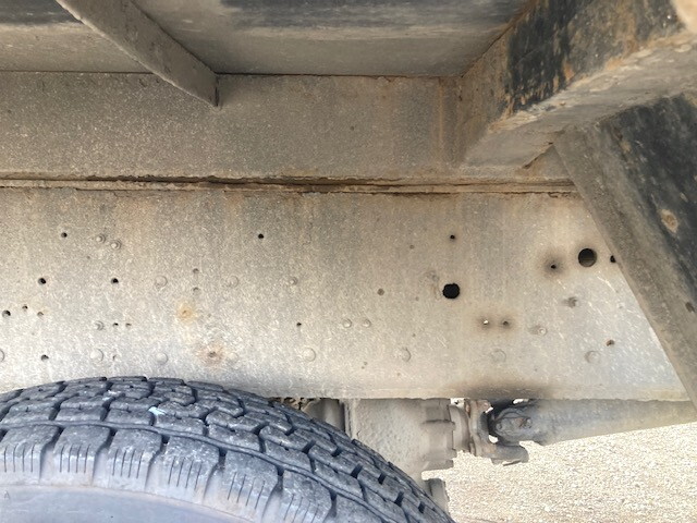 いすゞギガセルフローダー大型（10t）[写真39]