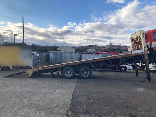 いすゞギガセルフローダー大型（10t）[写真05]